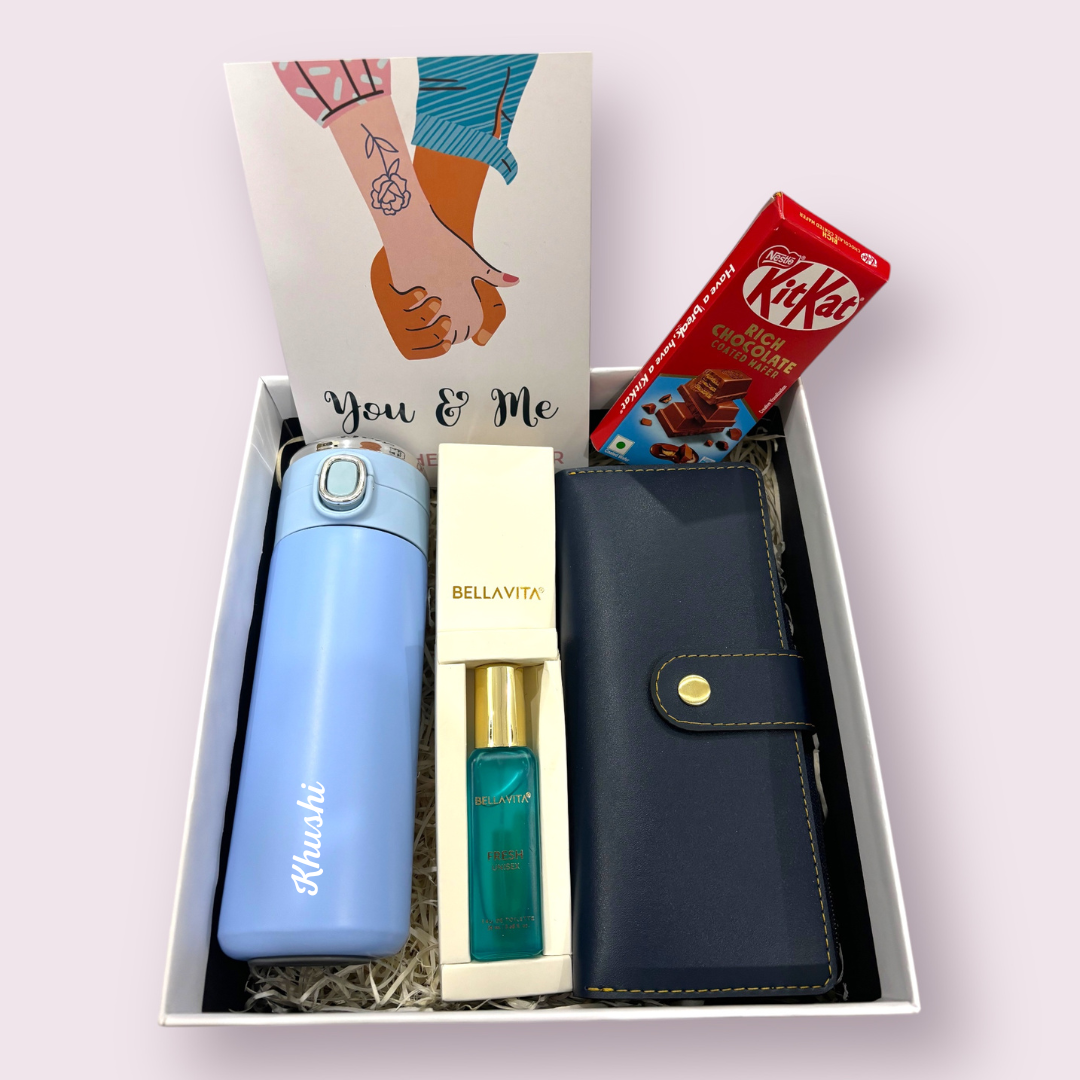 Romantic Valentine's Day Gift Hamper for Her with Personalized Temperature Display Bottle