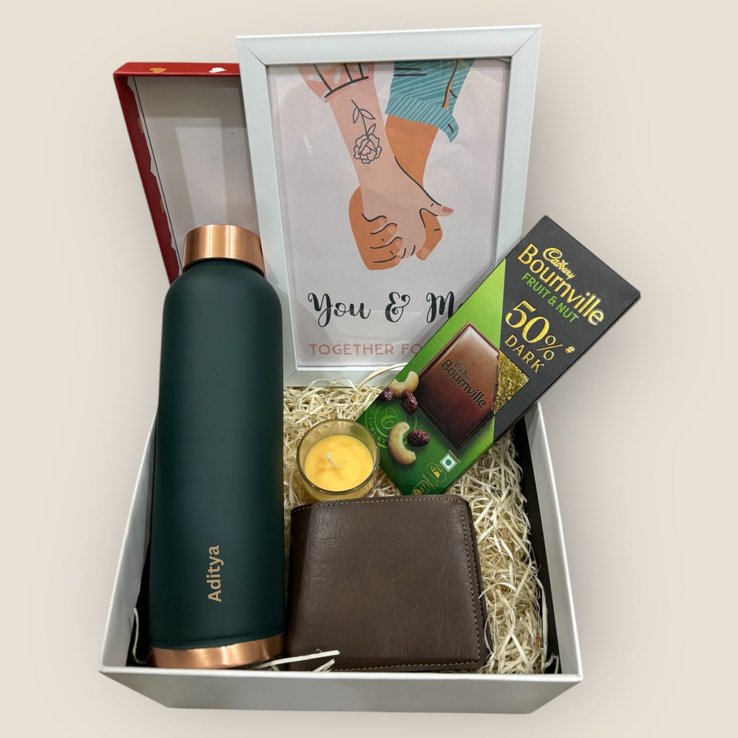 Valentine's Day Gift Hamper: A Romantic Gesture for Him